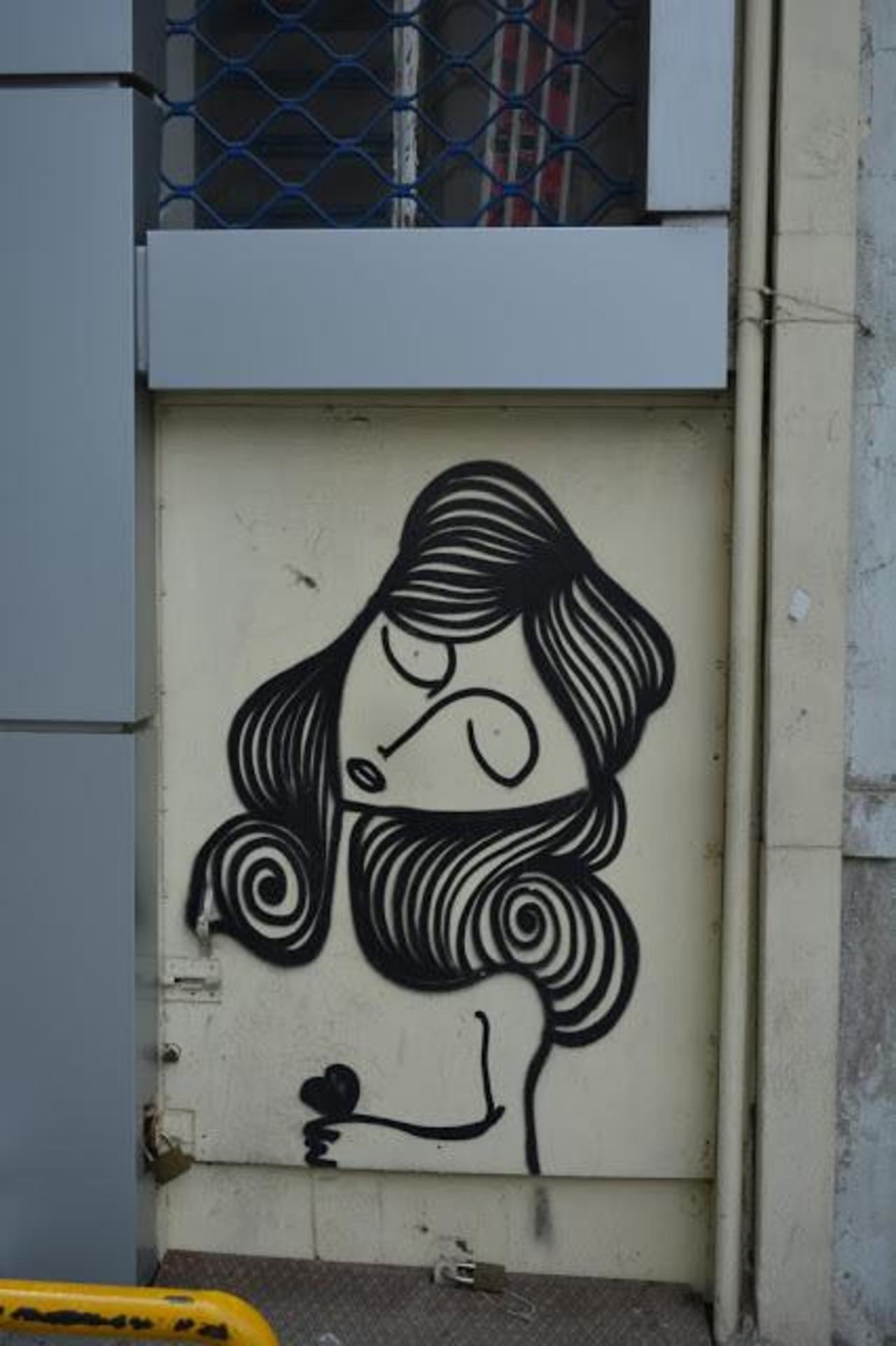 20/10/15, Σαπφούς 17 Αθήνα - 3 φωτό #art #streetart #graffiti #Athens If you want to see m… http://ift.tt/1mxu95z https://t.co/HQuuCxw7aU
