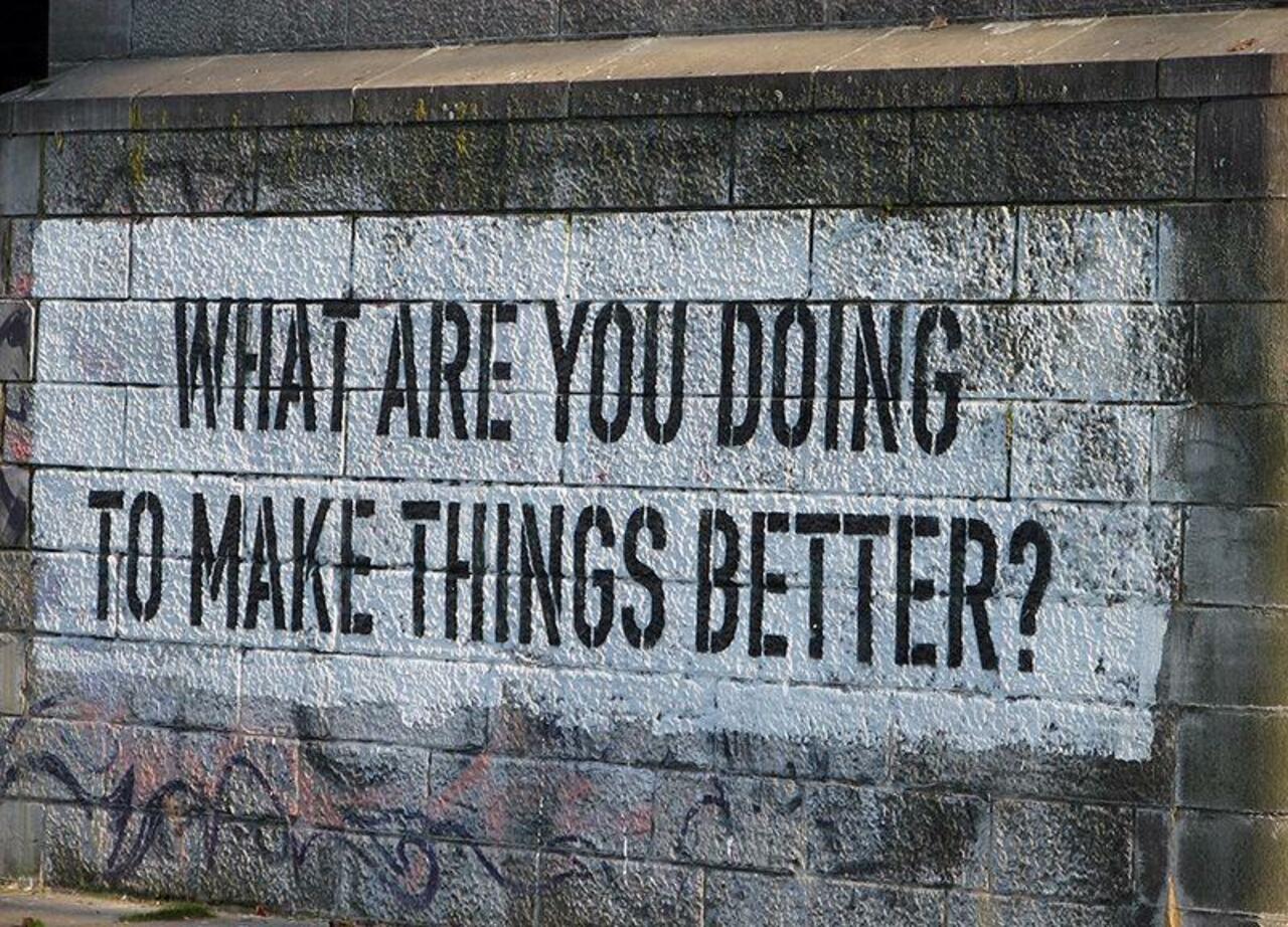 RT @bkedc: What are you doing .....

#art #graffiti #mural #streetart https://t.co/MpDZ8LZT8w