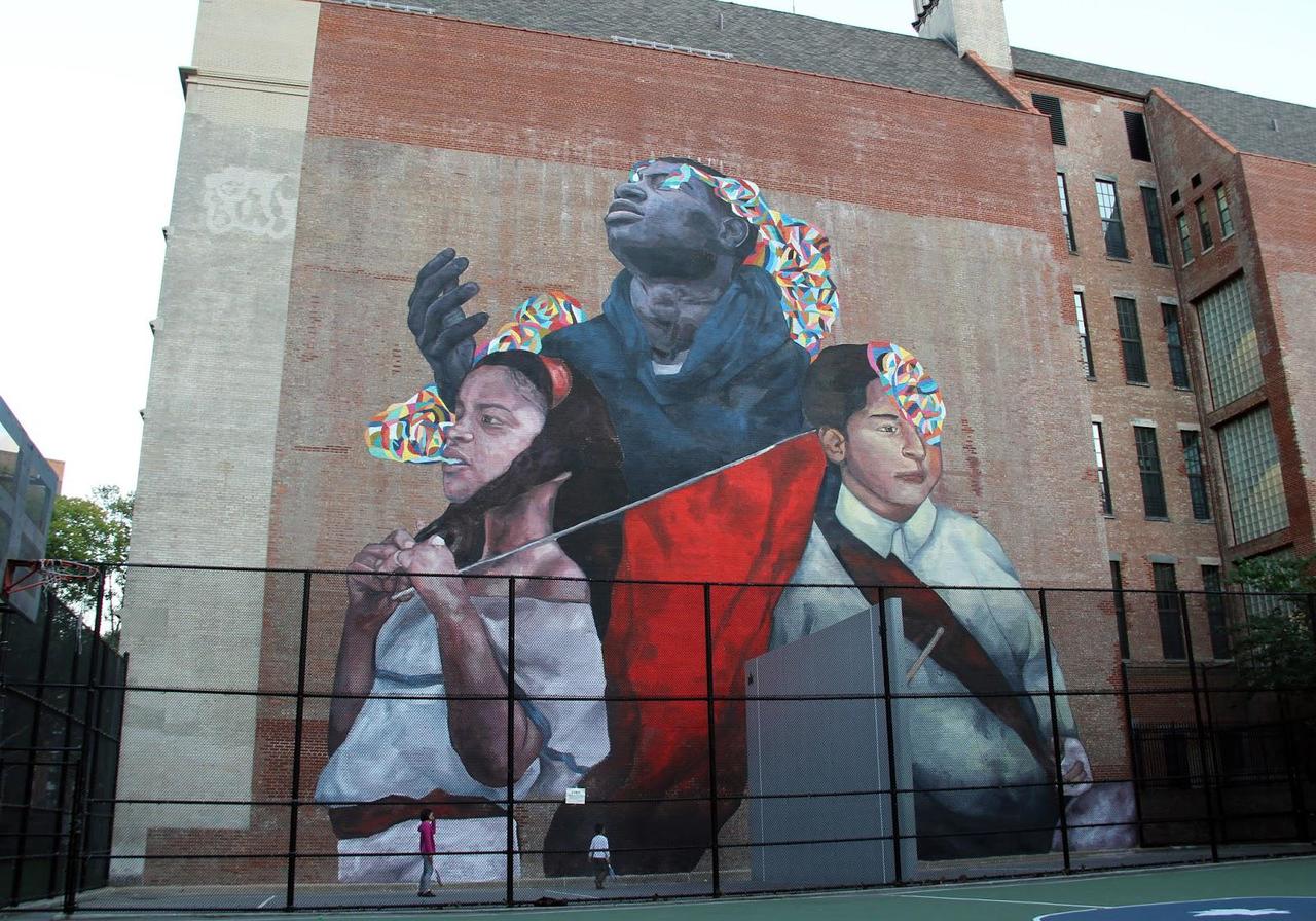 Ever paints a large mural in Harlem, New York City. #StreetArt #Graffiti #Mural https://t.co/Fo7cJZDZqM