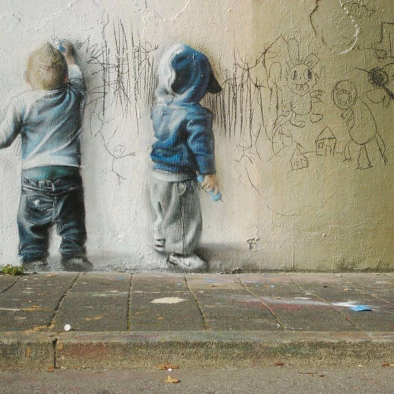 Kids #street #streetart #streetartparis #graff #graffiti #wallart #sprayart #urban #urbain #urbanart #urbainart #ar… https://t.co/Wx8T7cudFd