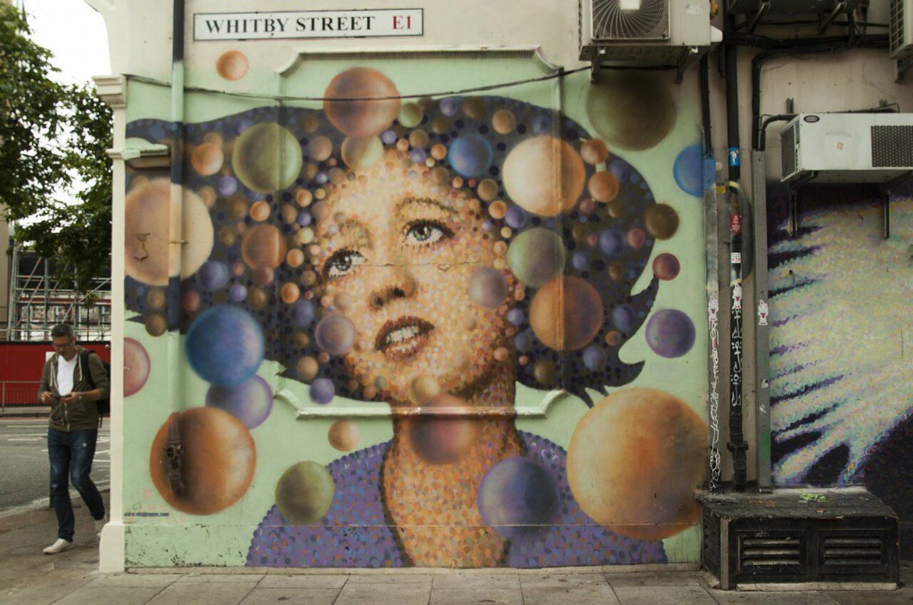 RT @JMgazouille: #StreetArt 535
#Graff #Graffiti #urbanart 
#photooftheday #picoftheday
#GreatBritain #England #London
08/2013 https://t.co/PWxsgCYtTa