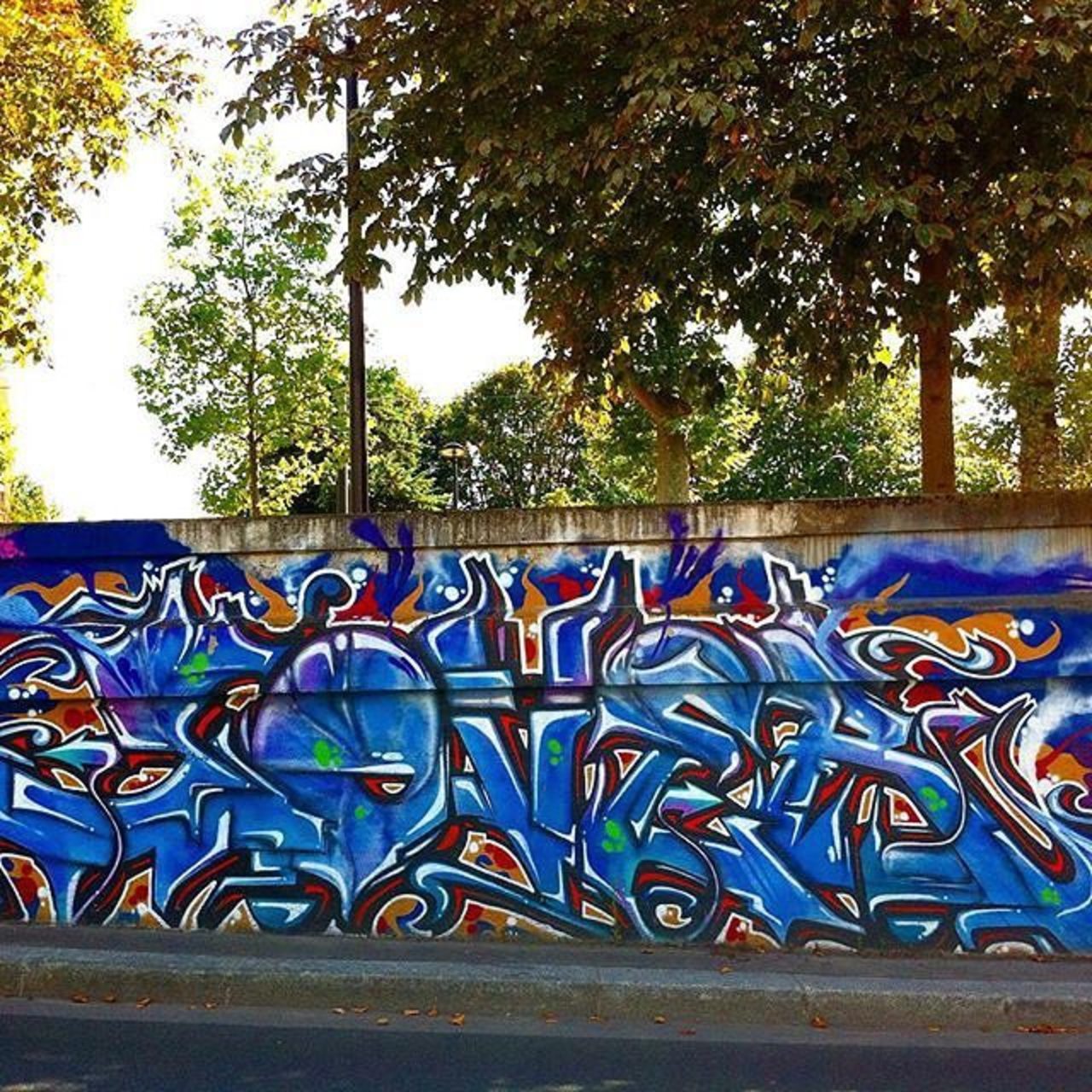 #streetart #streetarteverywhere #streetshot #graffitiart #graffiti #arturbain #urbanart  #mur #mural #wall #wallart… https://t.co/yUiJGvIJlo