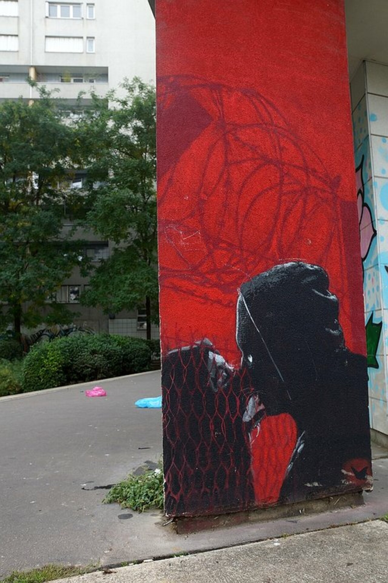 Street Art by anonymous in #Vitry-sur-Seine http://www.urbacolors.com #art #mural #graffiti #streetart https://t.co/DKPOJd2aYp