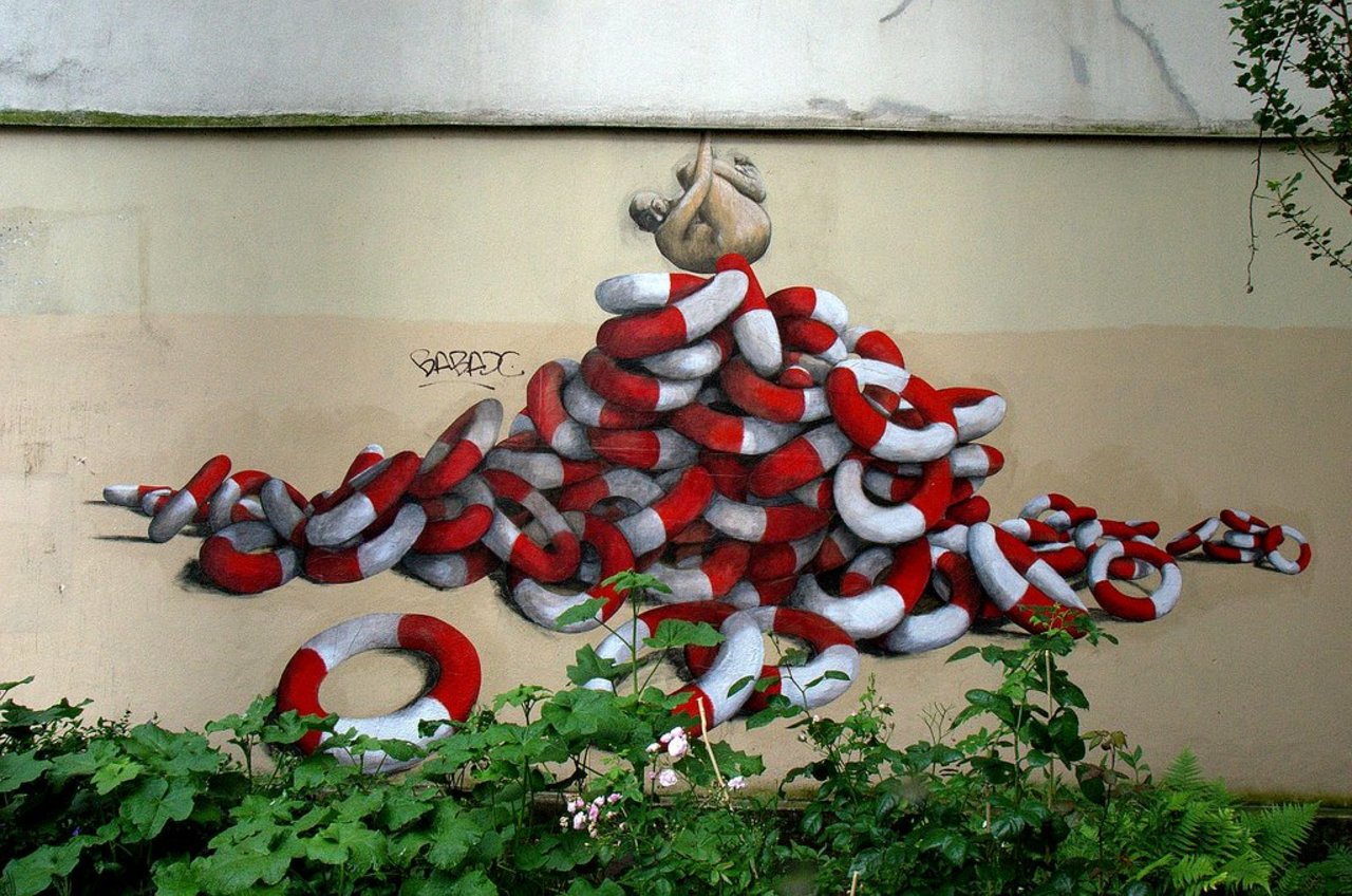 Street Art by philippe herad in #Paris http://www.urbacolors.com #art #mural #graffiti #streetart https://t.co/yKCssv47Lu