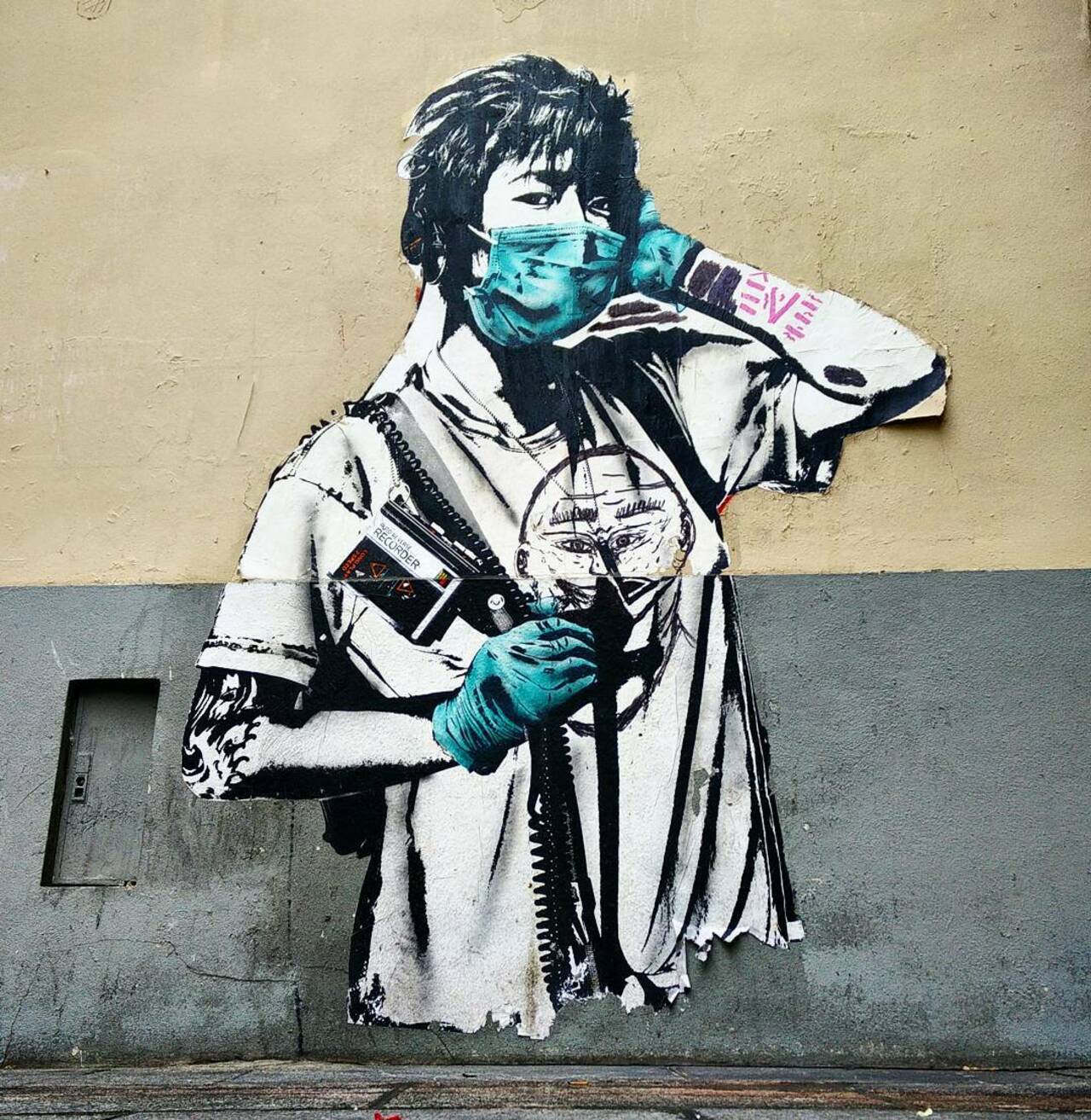 #Paris #graffiti photo by @ceky_art http://ift.tt/1W9zlet #StreetArt https://t.co/ZrEbUistjh