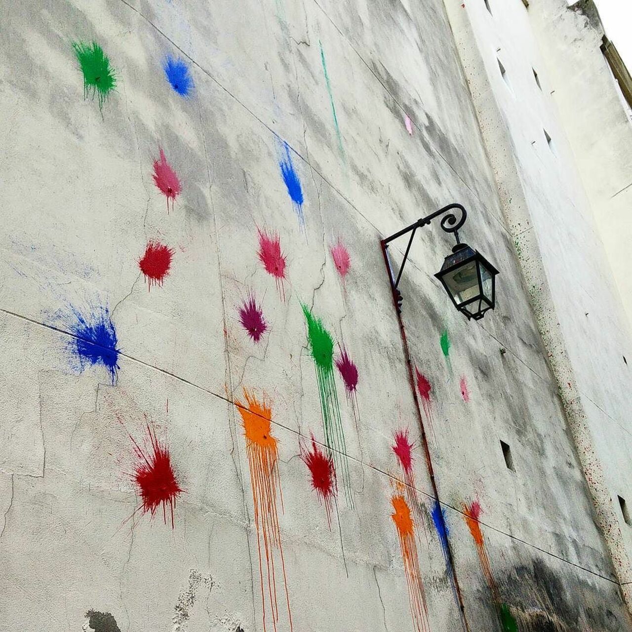 #Paris #graffiti photo by @ceky_art http://ift.tt/1PLKKBe #StreetArt https://t.co/rxnO8RfMe7