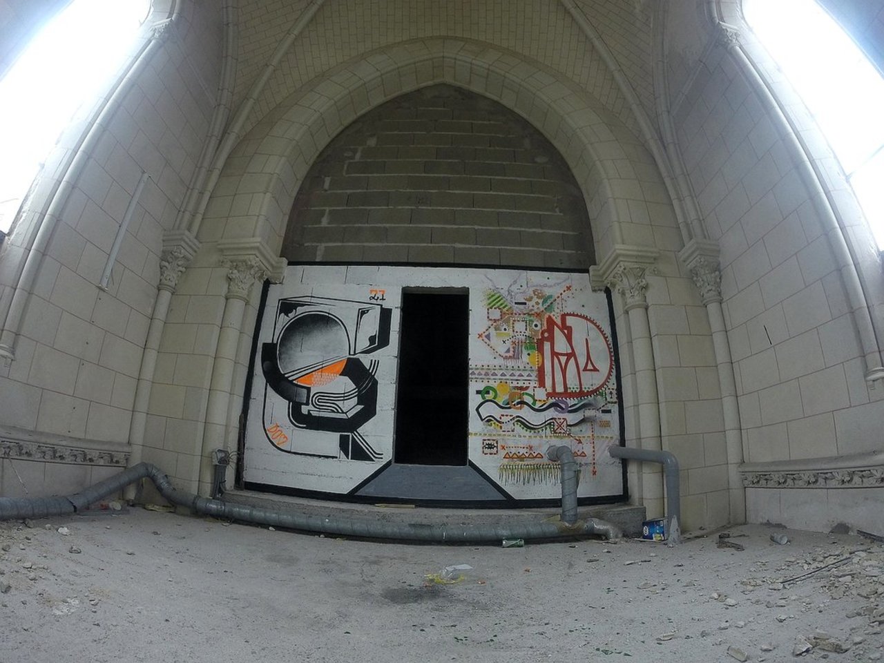 RT @urbacolors: Street Art by anonymous in #Angers http://www.urbacolors.com #art #mural #graffiti #streetart https://t.co/qdDYjldDSC