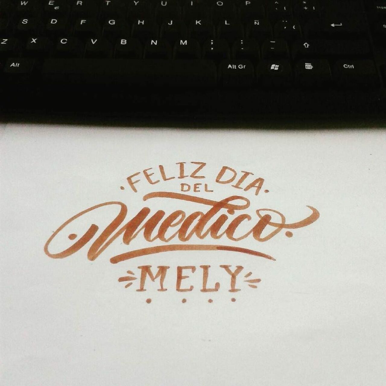By senz_one No se quien es Mely. :(
#thefinelab #ligaturecollective #graffiti #streetart #letter #lettering #letter… https://t.co/omAQhvPSlm