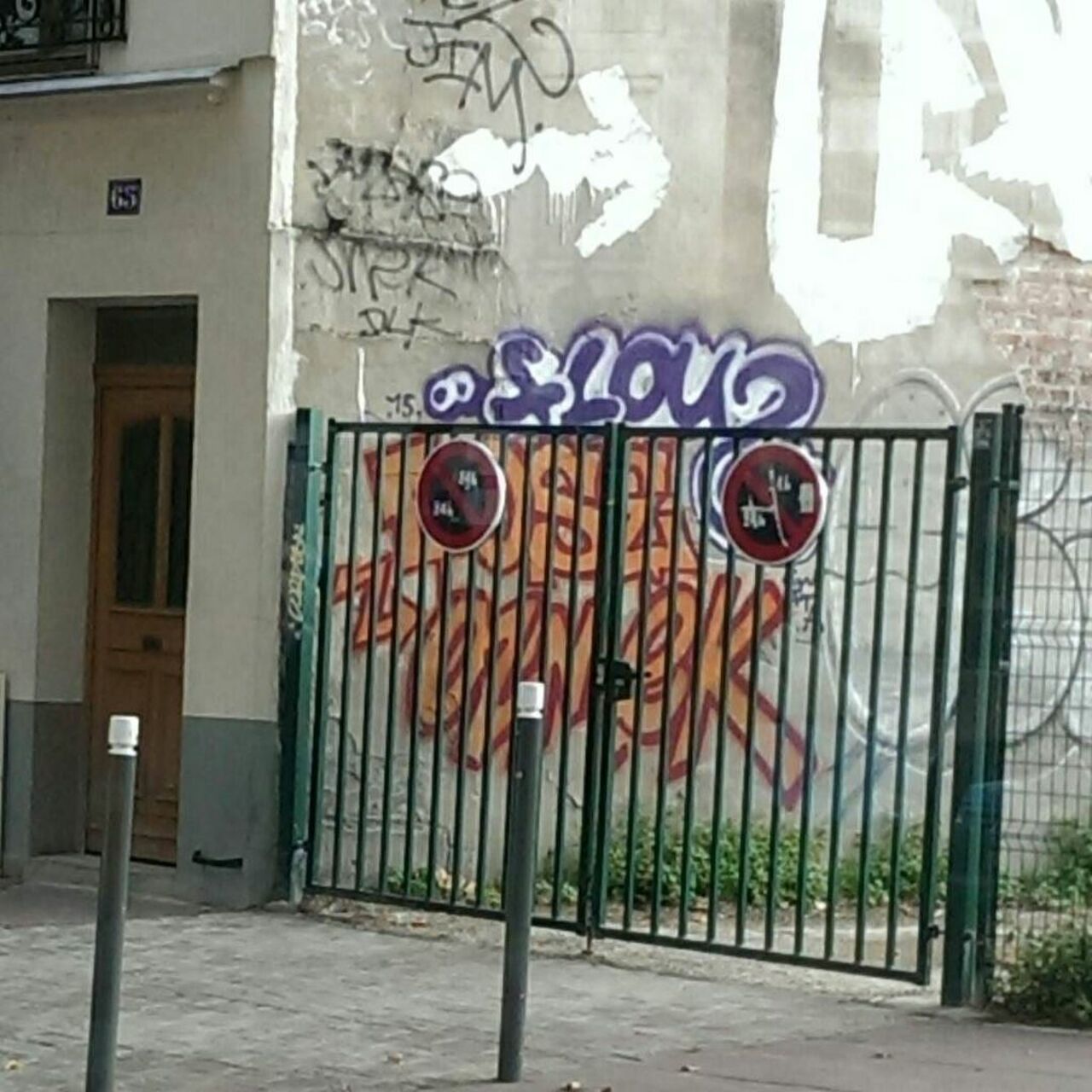 #streetart #streetarteverywhere #streetshot #graffitiart #graffiti #arturbain #urbanart  #mur #mural #wall #wallart… https://t.co/TMenHPUZyw