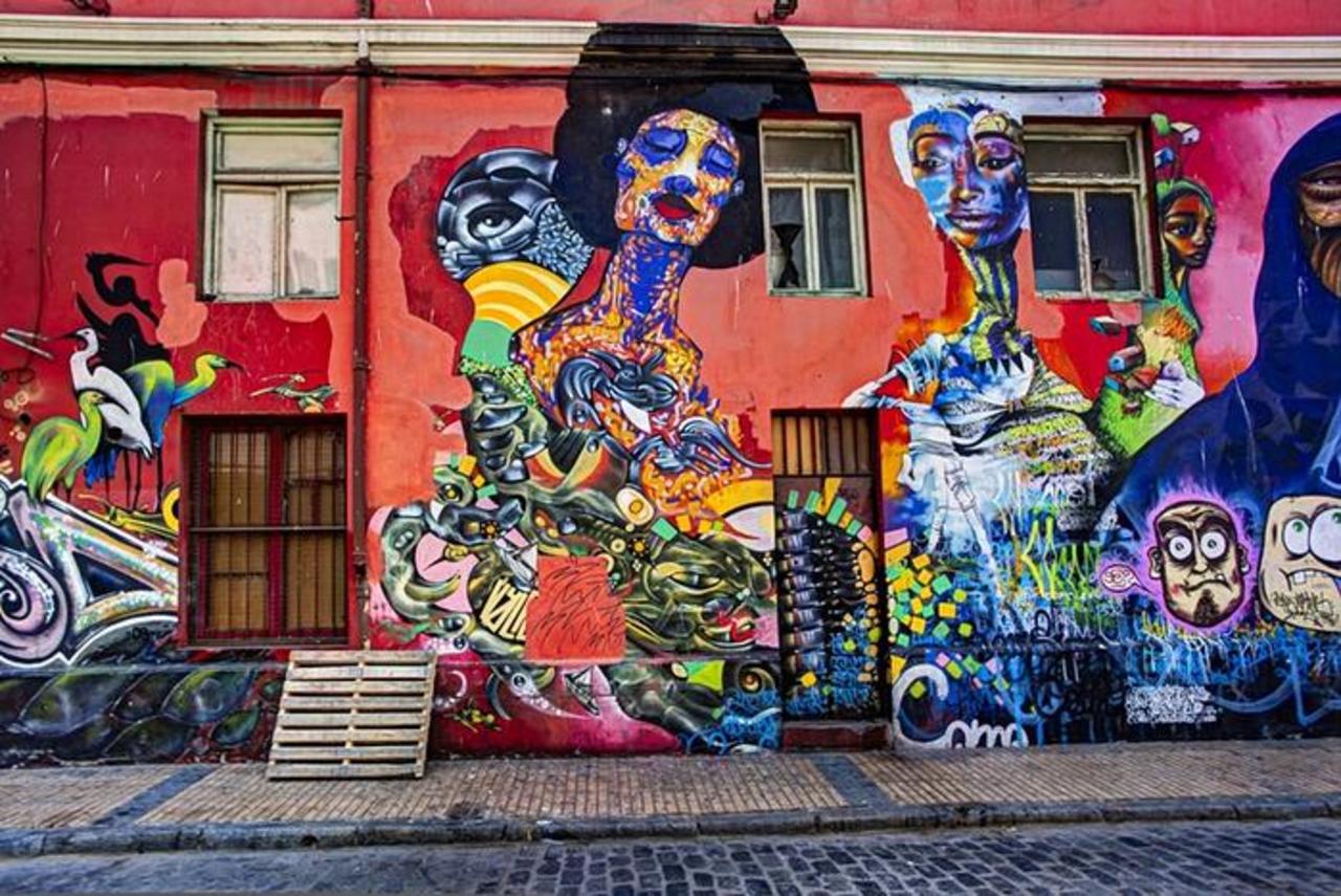RT @city_z3n_0wl: #graffiti #streetart (Chile)
#urbanart http://t.co/WBBuWbKPww