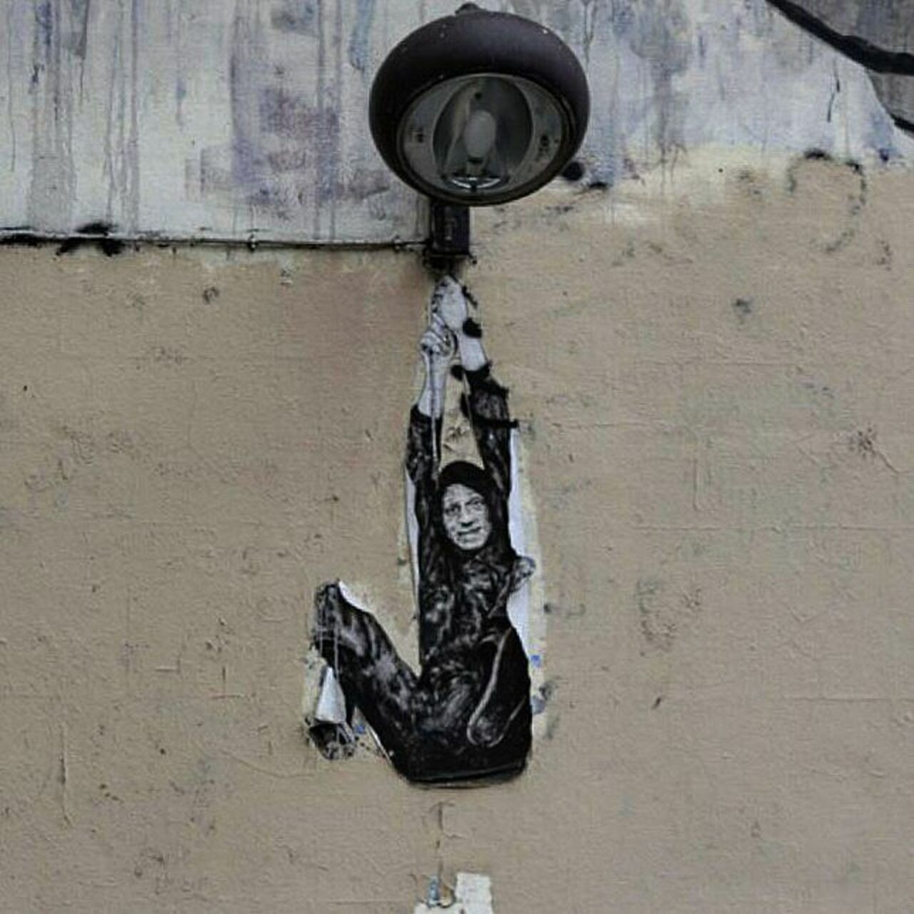 #Paris #graffiti photo by @jpoesse http://ift.tt/1Lu4sP2 #StreetArt https://t.co/IUYYszmkZe
