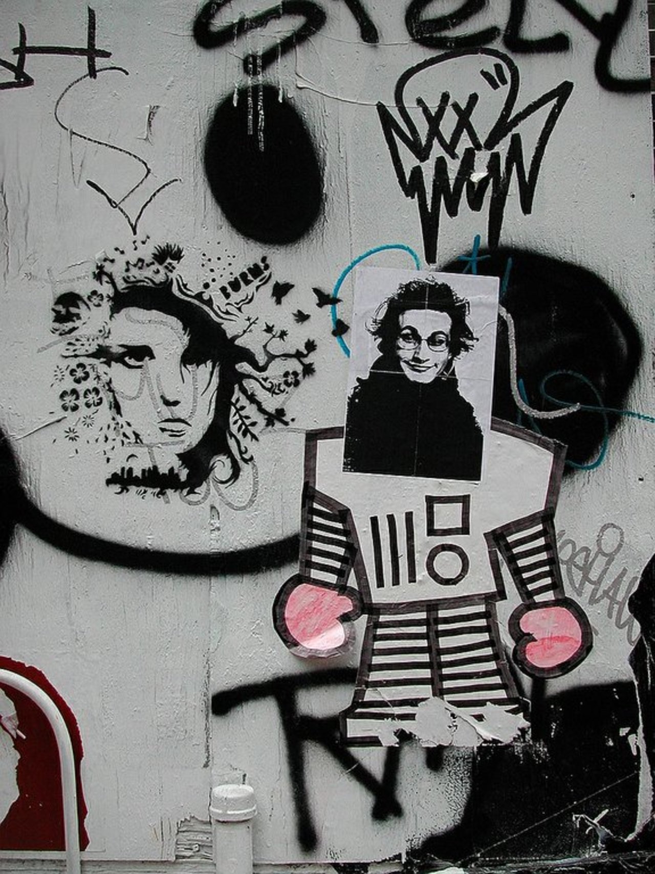 Street Art by Nojnoma in #New York http://www.urbacolors.com #art #mural #graffiti #streetart https://t.co/jjeVHdB6zU