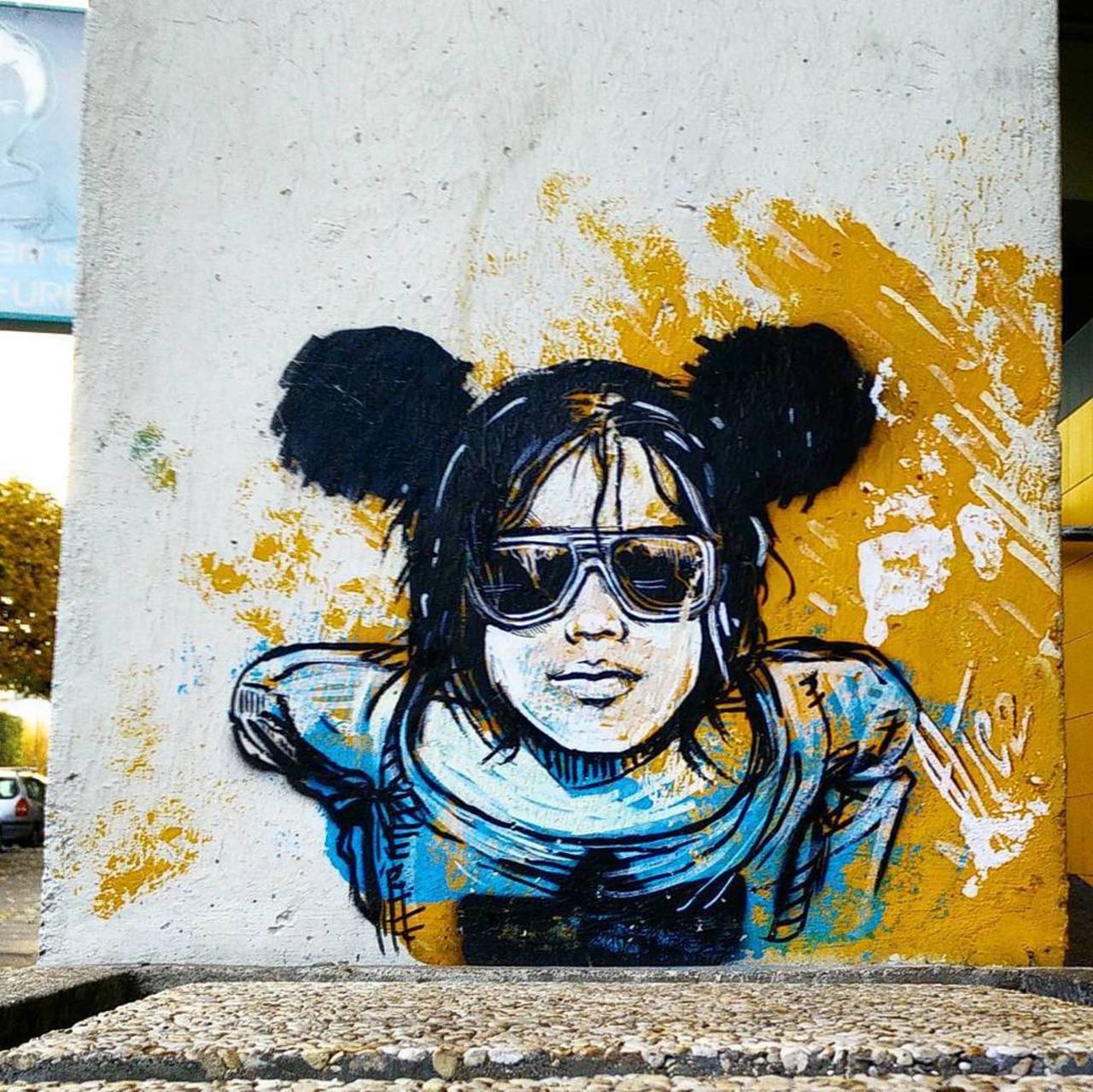 RT @StArtEverywhere: By @alicepasquini #alicepasquini 
#streetart #streetartparis #parisstreetart #parisgraffiti #graffiti #graffitiart … https://t.co/ajBViCiolB