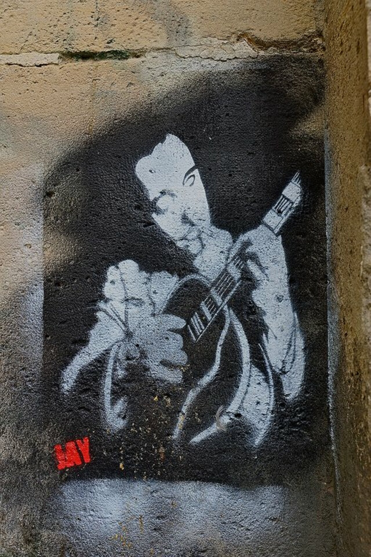 Street Art by anonymous in #Paris http://www.urbacolors.com #art #mural #graffiti #streetart https://t.co/9sQ60ioI1t