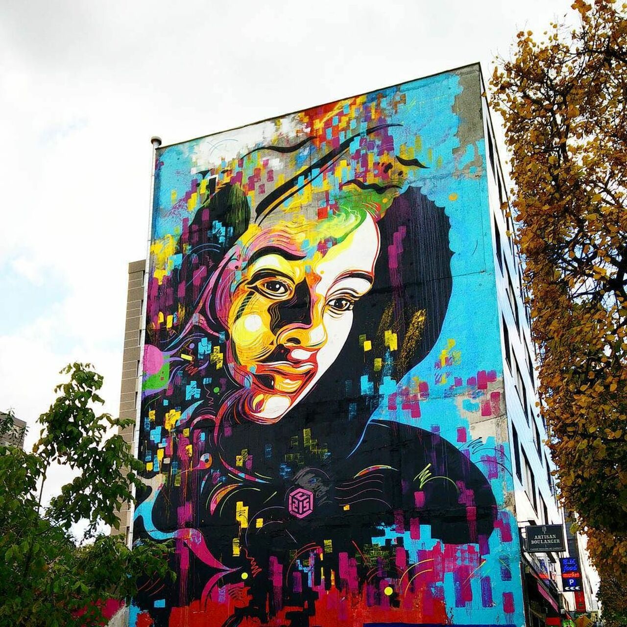 #Paris #graffiti photo by @ceky_art http://ift.tt/1XsfRUG #StreetArt https://t.co/DjVn1DrE0h