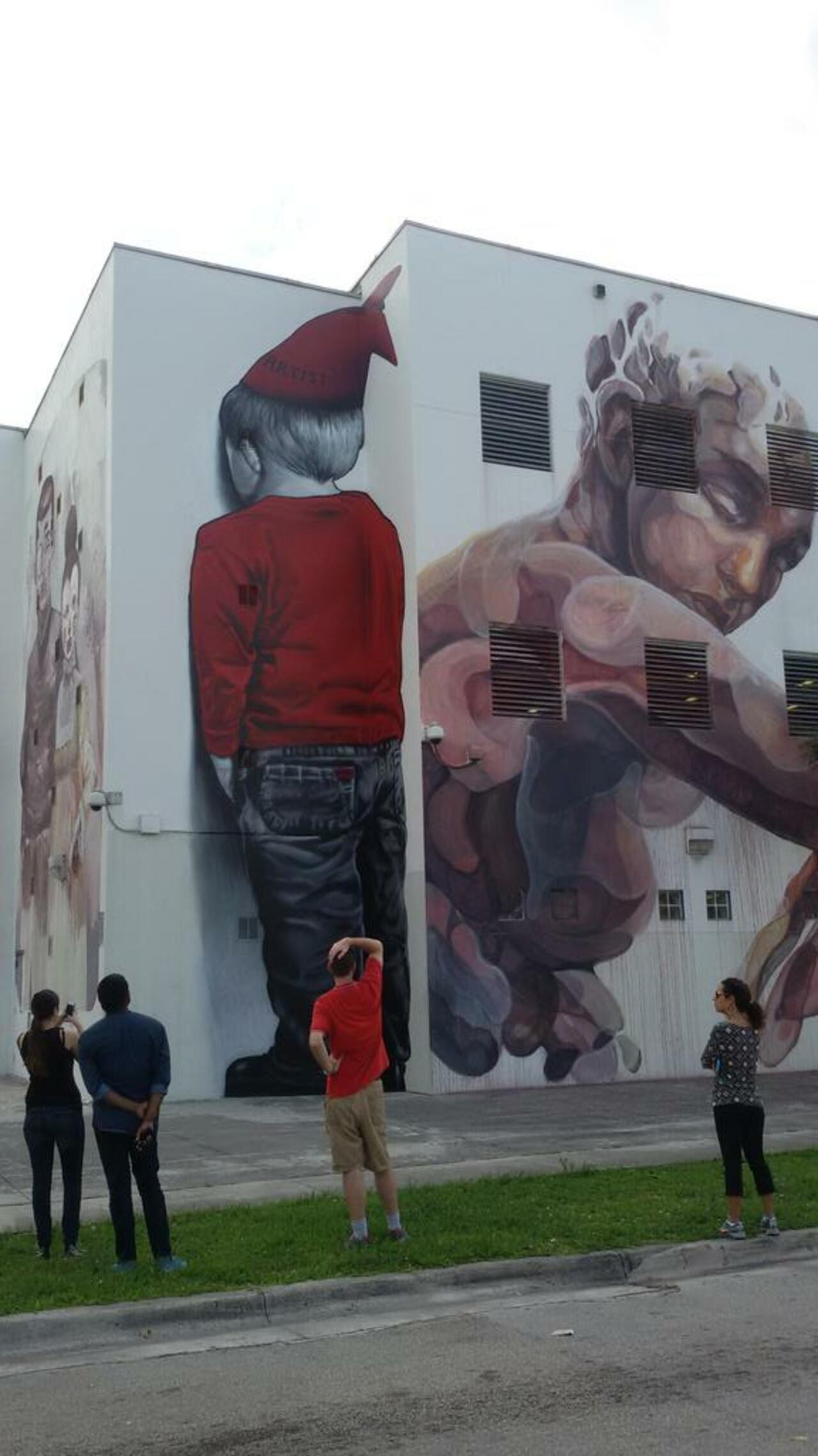 Miami, un #museo al aire libre del #graffiti. #SoMiami #StreetArt @MiamiandBeaches https://t.co/7tL2pdfKiA