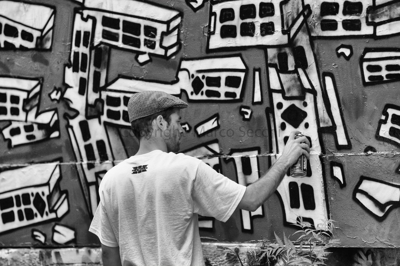 RT @marcosecchi: #graffiti on an #Edinburgh wall #streetart https://t.co/NTbyCk7OVK