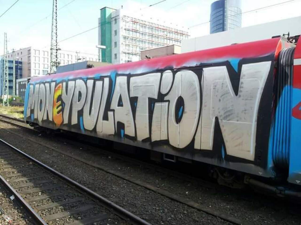 RT Abbiad86: "MON€YPULATION"
#Graffiti #StreetArt https://t.co/7aGQl9rxw6 https://goo.gl/t4fpx2