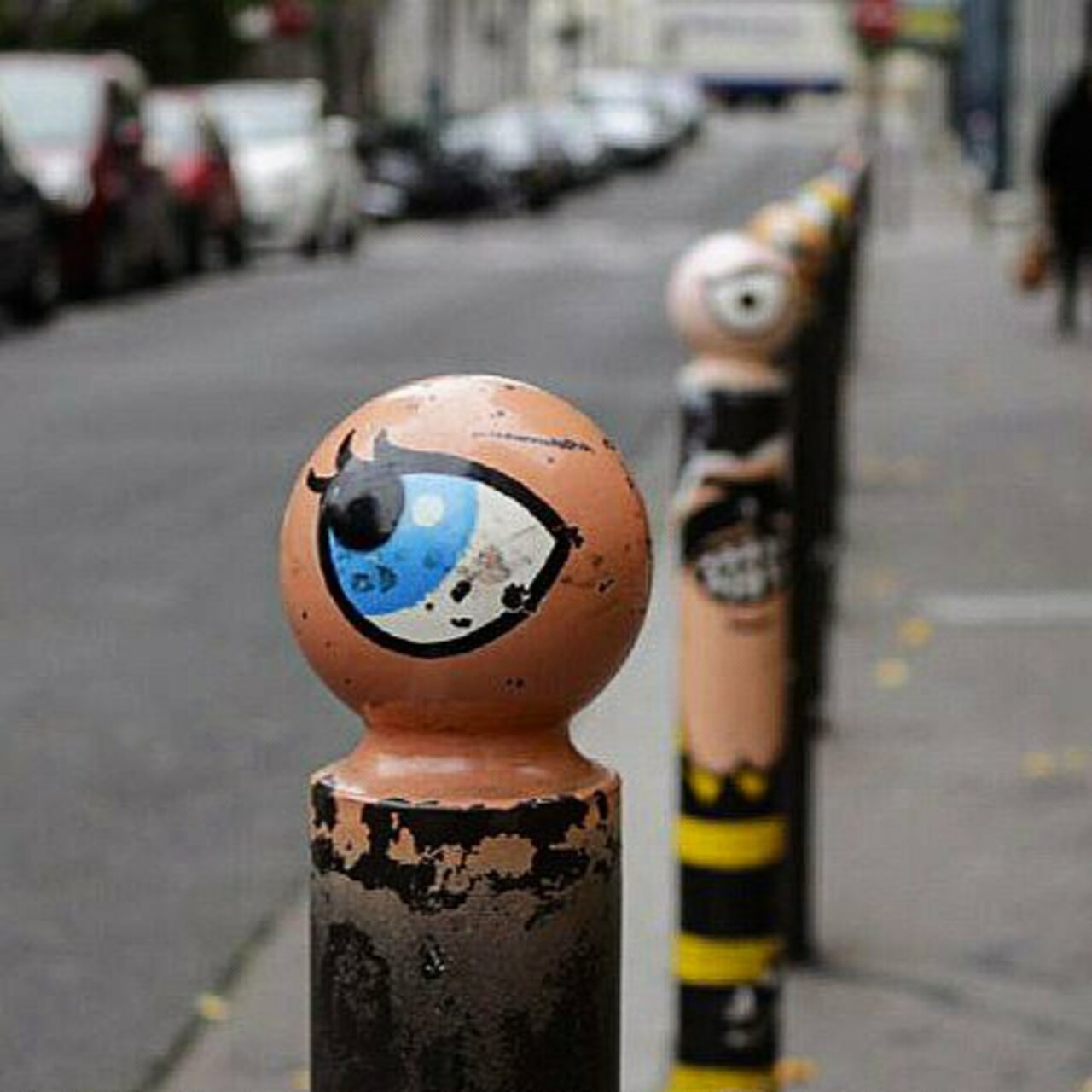 #Paris #graffiti photo by @jpoesse http://ift.tt/1LxZMHQ #StreetArt https://t.co/kJnlyXeQHX