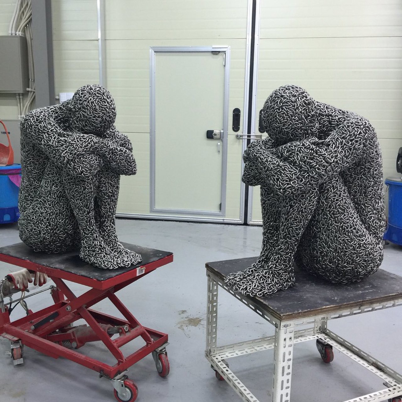RT @artistdeok: #seoyoungdeok #sculpture #chainreaction #art #atelier https://t.co/zVks4unUQ2