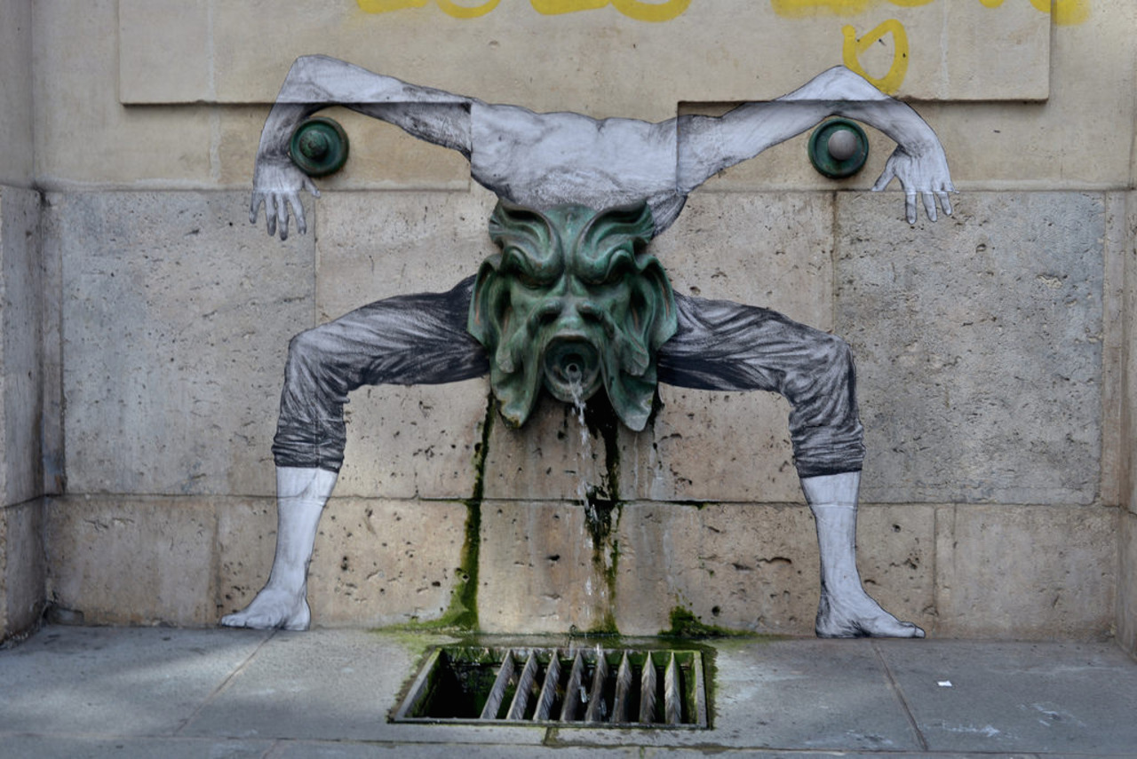 #streetart by Levalet #Paris, France #art #graffiti https://t.co/4hhBC33QGy