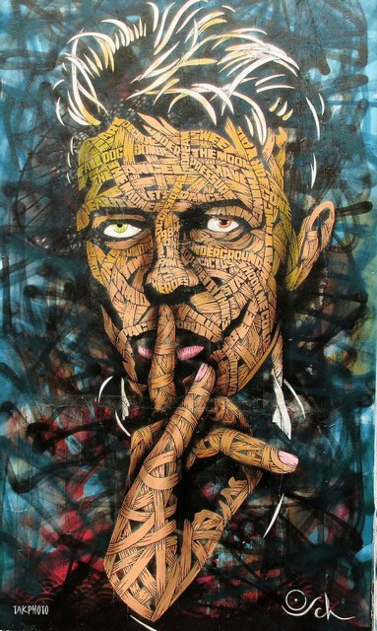 #Streetart #urbanart David Bowie in Westbourne Grove, West London by #artist Otto Schade #DavidBowie #graffiti https://t.co/fVBGJaXTN3
