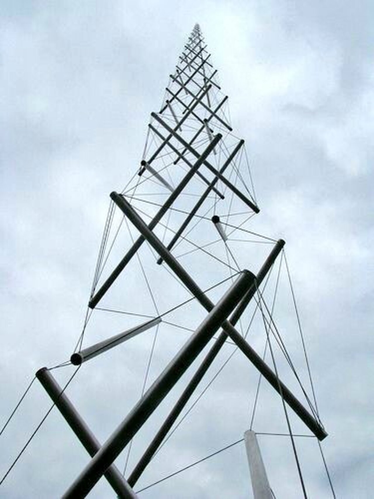 Needle Tower #art #architecture #installation #kenethsnelson https://t.co/FPF4yuz40M