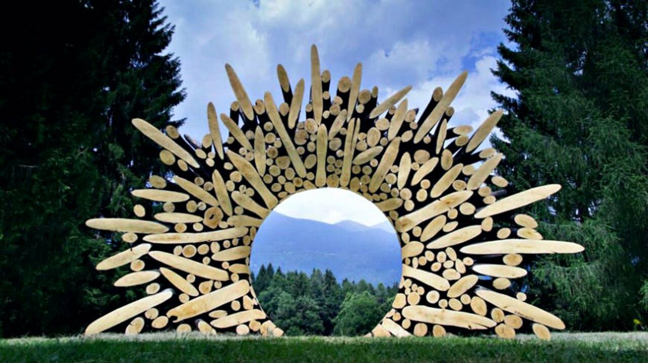 Beautify Nature: Discover the sublime wooden land artworks of Jae-Hyo Lee. #nature #art https://t.co/omJeibBtdF