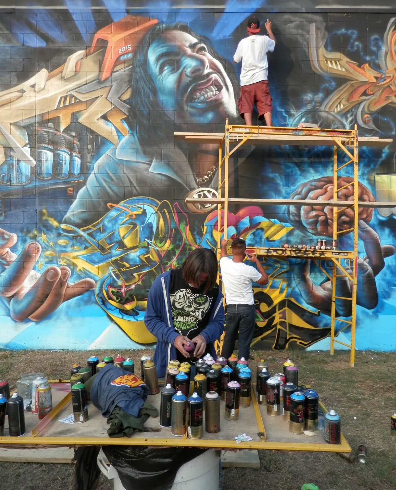 #Houston #Graffiti #Streetart Koka & Rejak brought their artist buddies from Mexico City ... lots of talent. https://t.co/uwsTaiZTor