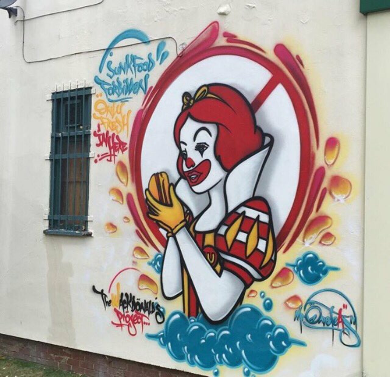 Street art in Camden, London#graffiti #streetart https://t.co/KZIKmsEW6k