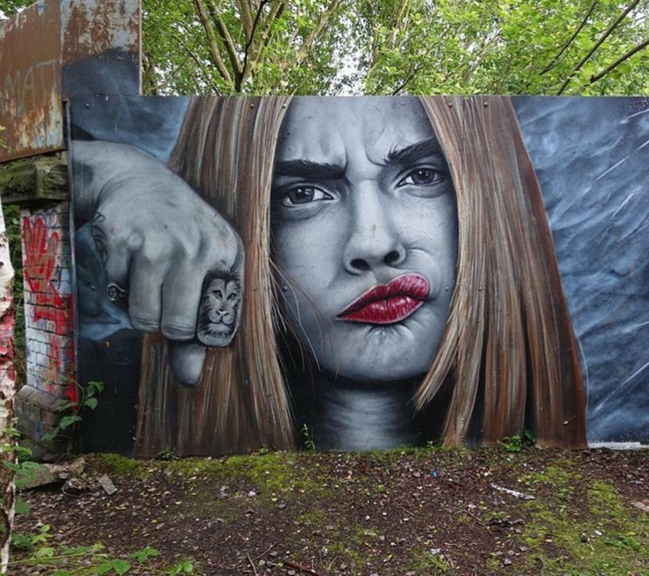 Street Art by PawSk1 in Sheffield UK #art #mural #graffiti #streetart https://t.co/kRzdFkBbRW
