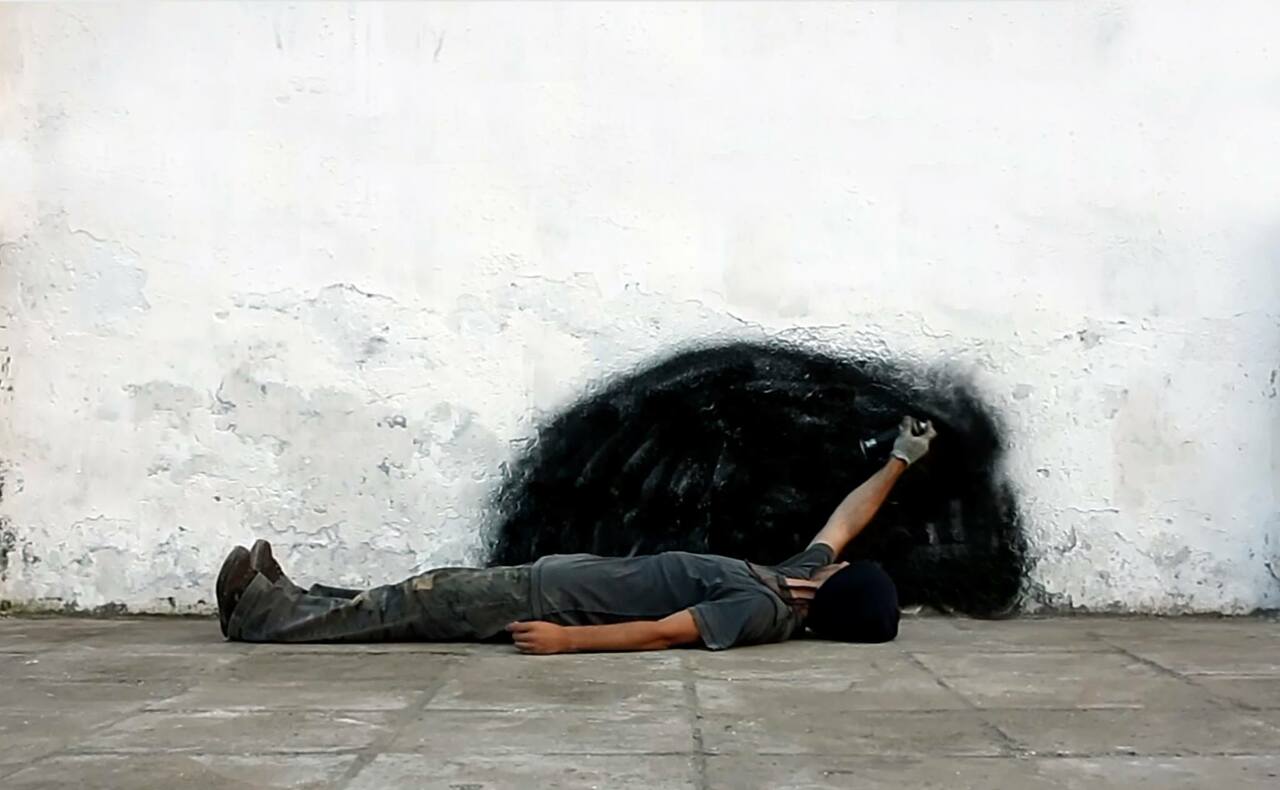 Igor Rezola, aka Dizebi, born in 1974. Spanish street artist, known for his raw realism.#artist #streetart #gallery https://t.co/nMi8570jGs