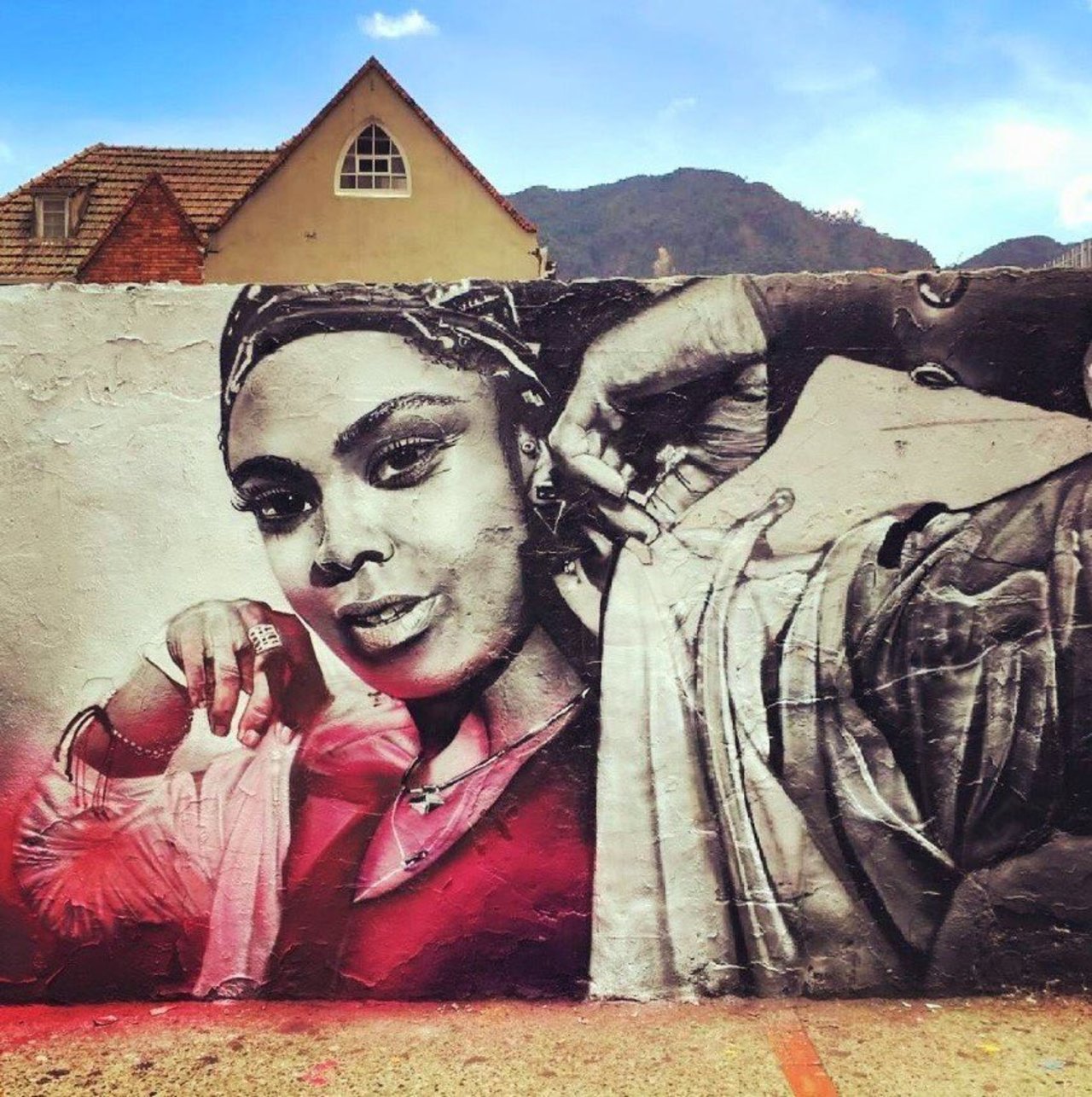 New Street Art by Dexs found in Bogota Colombia #art #graffiti #mural #streetart https://t.co/ygFMsFo1Sh