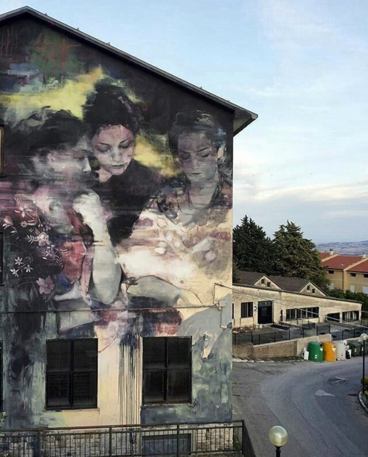 New Street Art by Bosoletti found in Italy #art #graffiti #mural #streetart https://t.co/8fLbwQymrC