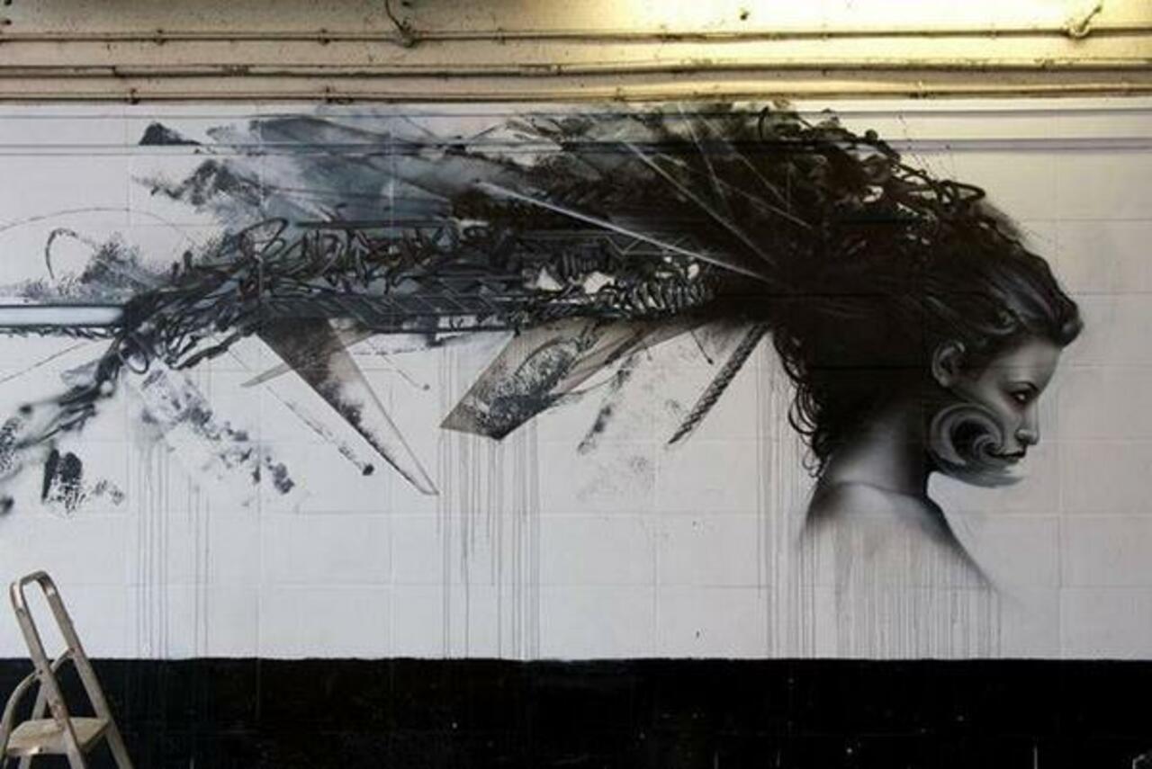 That's sick! See this futuristic piece by Mac1: http://bit.ly/121RgPJ #streetart #graffiti https://t.co/AY9Rwl9ANV