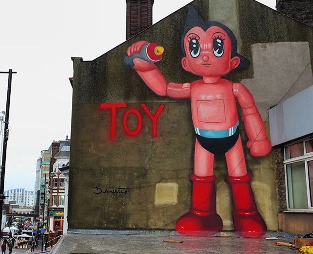 ASTROBOY MURAL IN LONDON UK BY DotMasters#streetart #mural #graffiti #art https://t.co/UgAToaSY5e