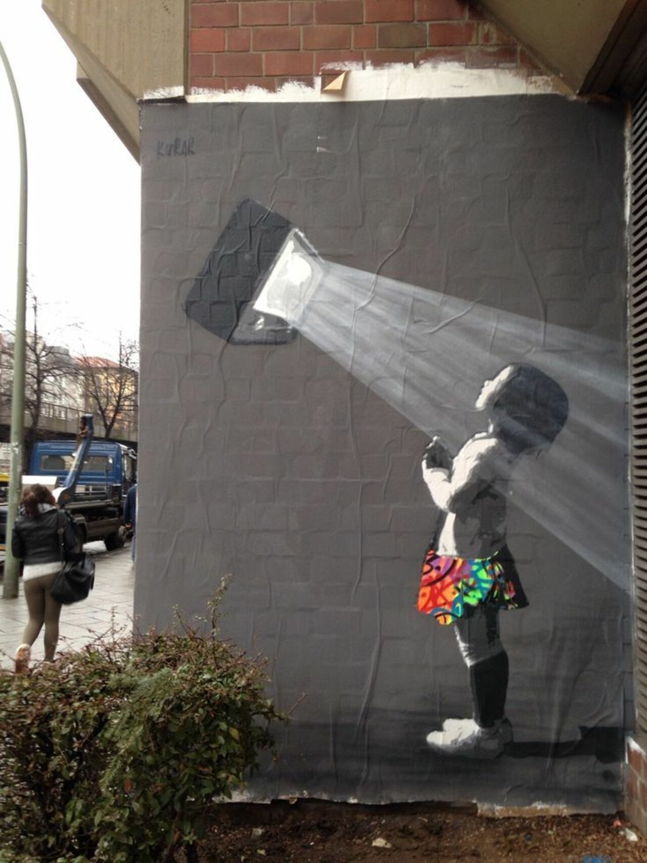 "And the light is" Berlin, Germany by Kurar#streetart #mural #graffiti #art https://t.co/NKXmdKL7vn