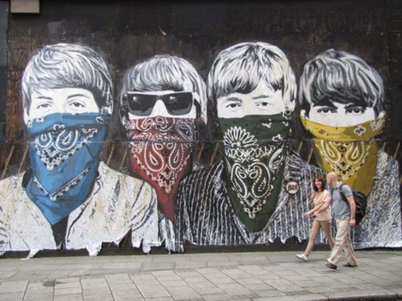 The #Beatles in #Thuglife#Streetart of Mr. Brainwash#Art #Graffiti #London #England https://t.co/ydJDiElVK2