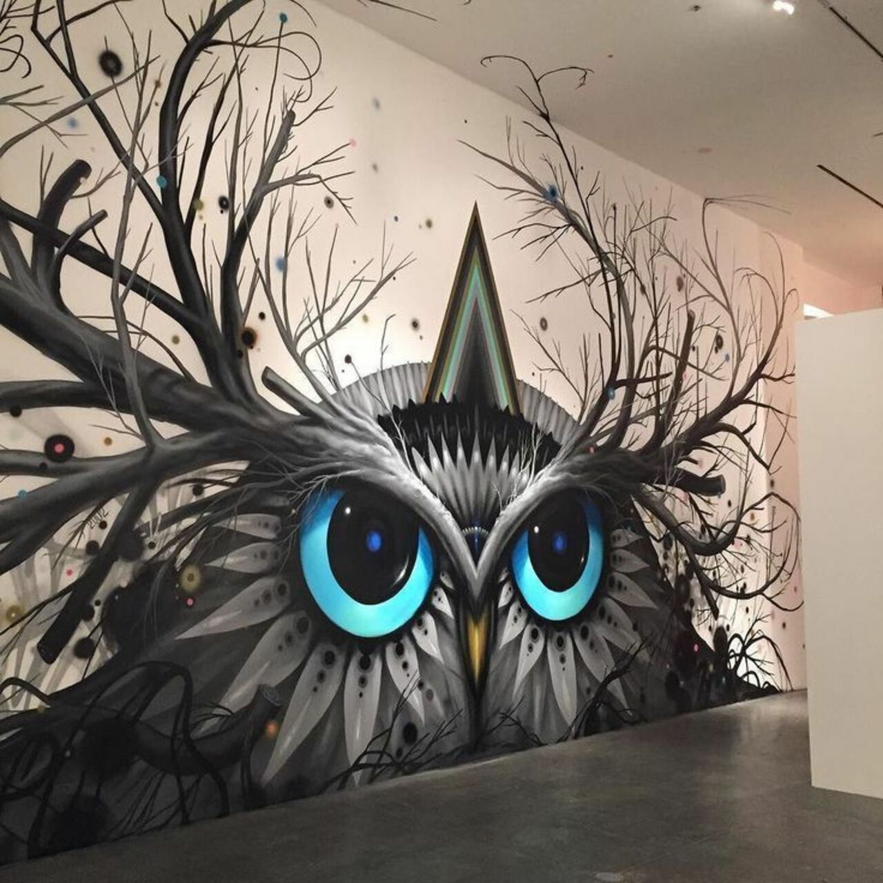 Chaos Owl by Jeff Soto#streetart #mural #graffiti #art https://t.co/4K4bz82tN4