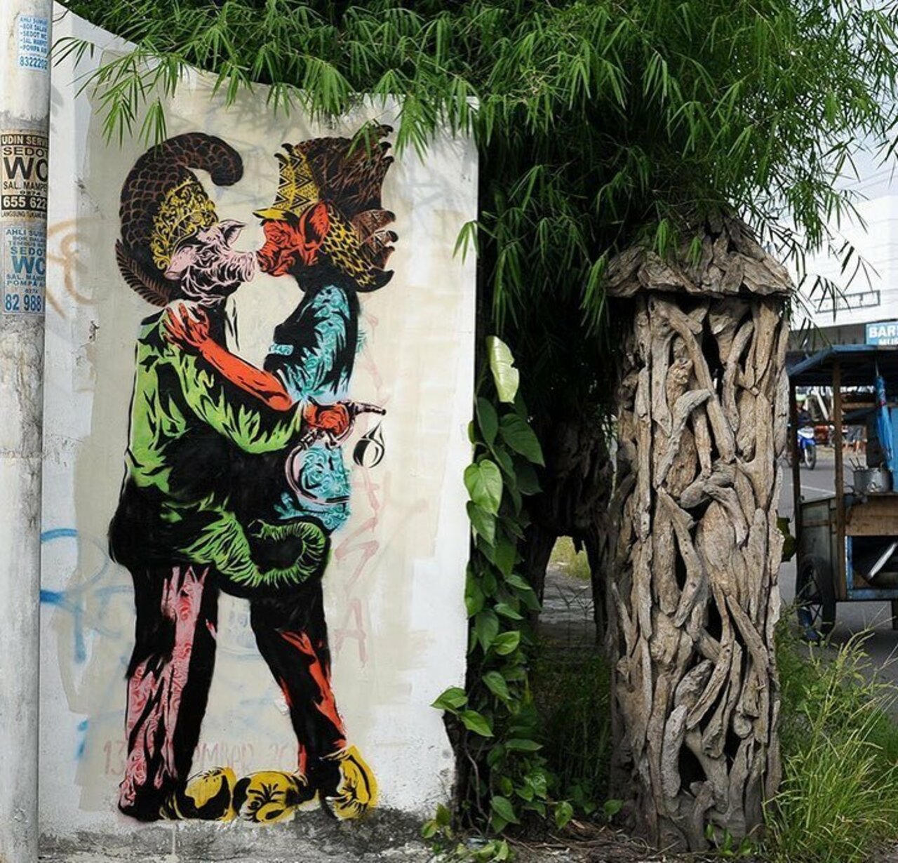 Stencil work by @anagard_stencil#globalstreetart #yogyakarta #stencil #streetart #bright http://globalstreetart.com/anagard-art-stencil https://t.co/8RV3ZXdBd1