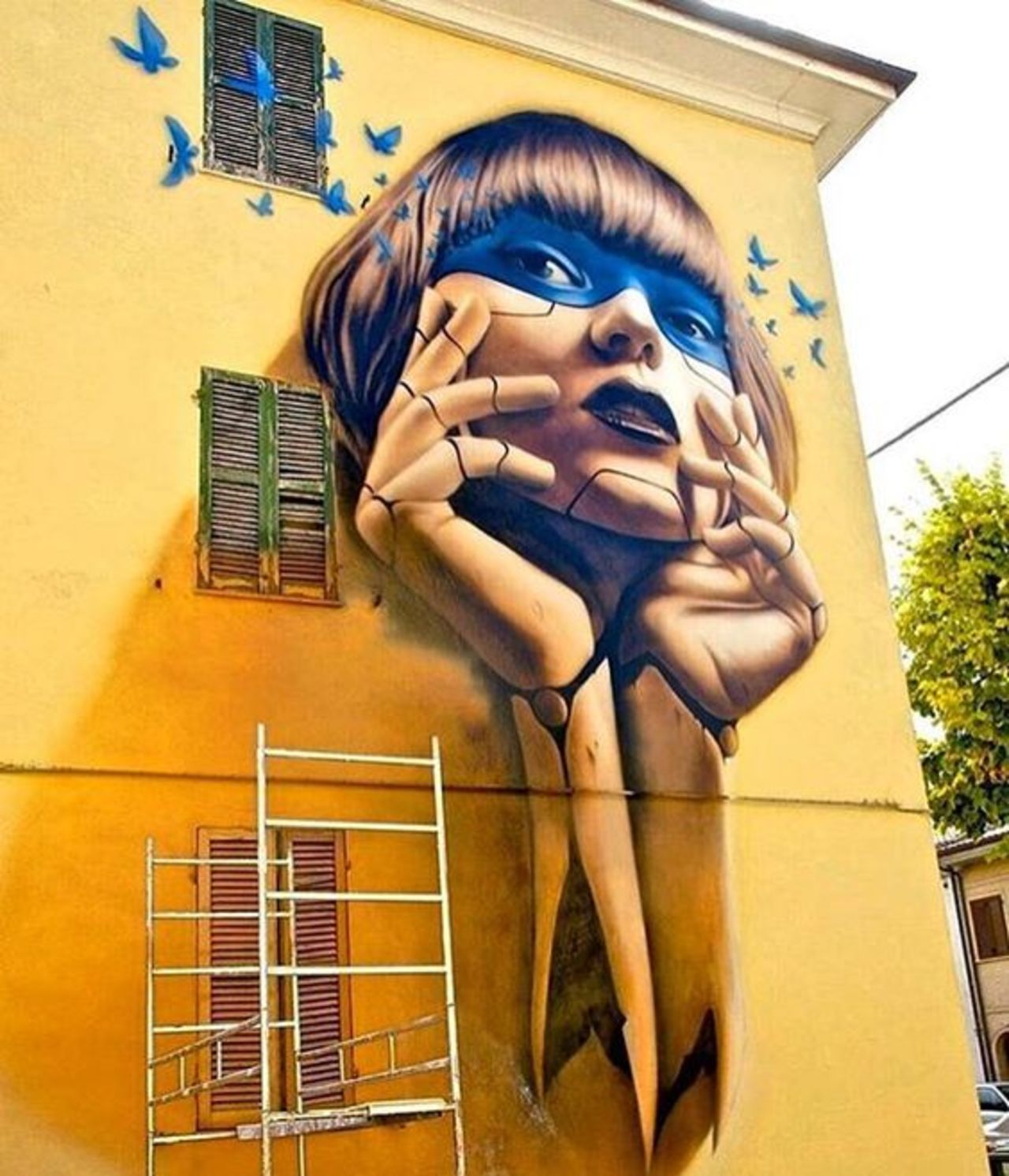 Puppet Life in Italy         •          #streetart #graffiti #Italy #art  . : https://t.co/R1ni3nxbdL