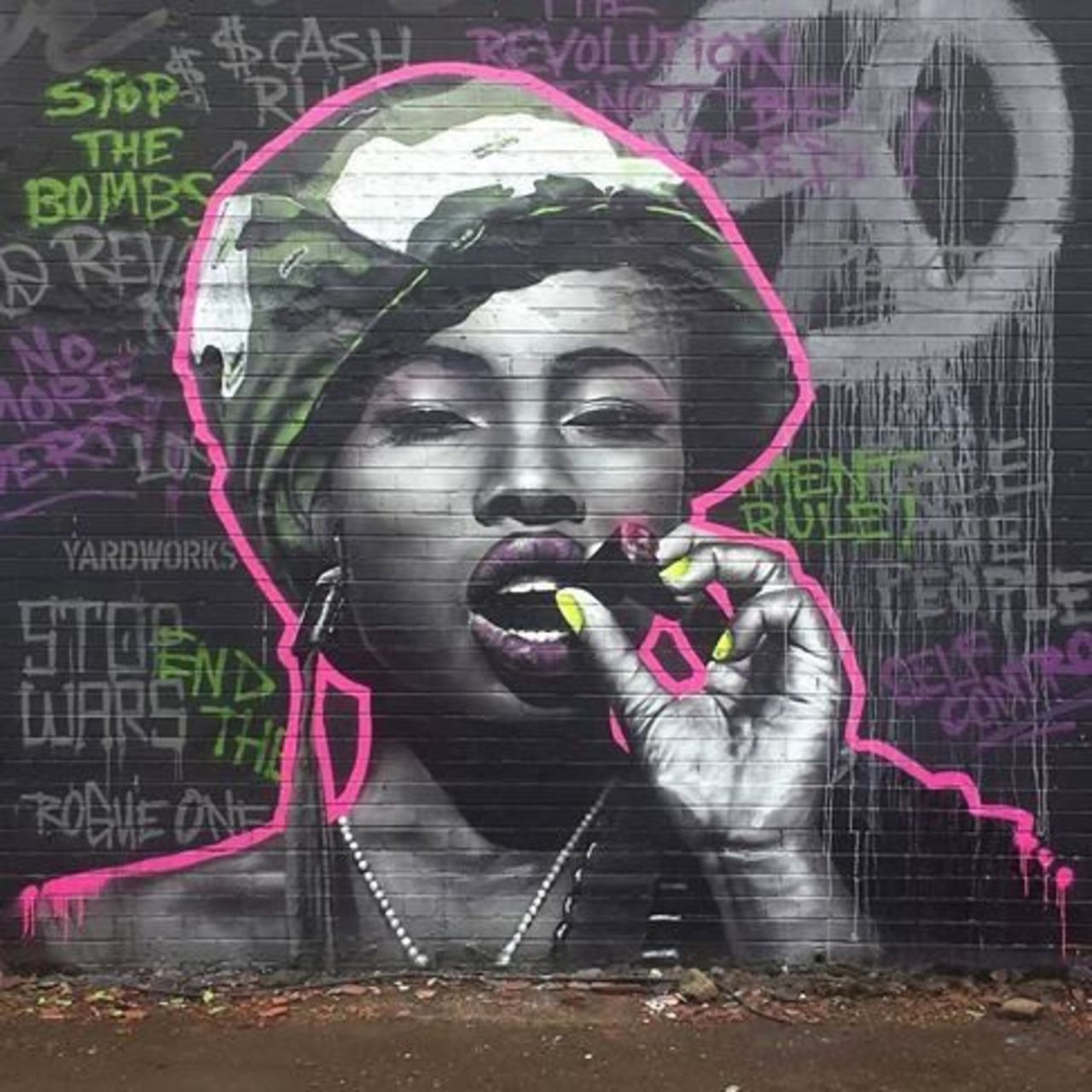 No more War         •       #streetart #graffiti #NoMoreWar #StopWar #love #evolve #art . : https://t.co/lMqAy9cNSj