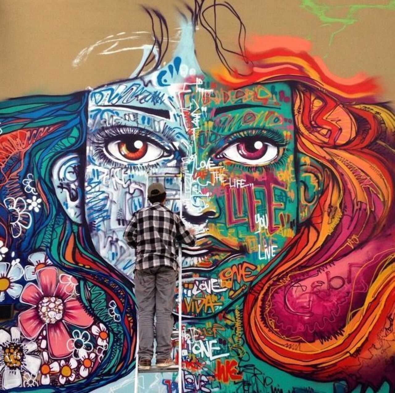Marcelo Ment at work, Miami #streetart #mural #graffiti #art https://t.co/5qG7ZzdQ1N