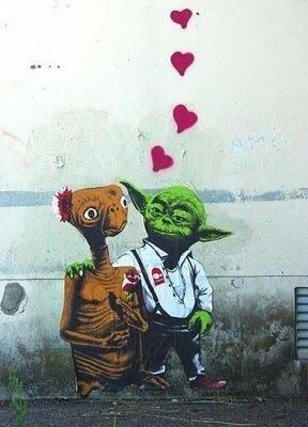 "@5putnik1: Extra Terrestrial Romance #graffiti #streetart #art #dope . : http://t.co/GnpKnuJJYx" ☆ ☆ ☆