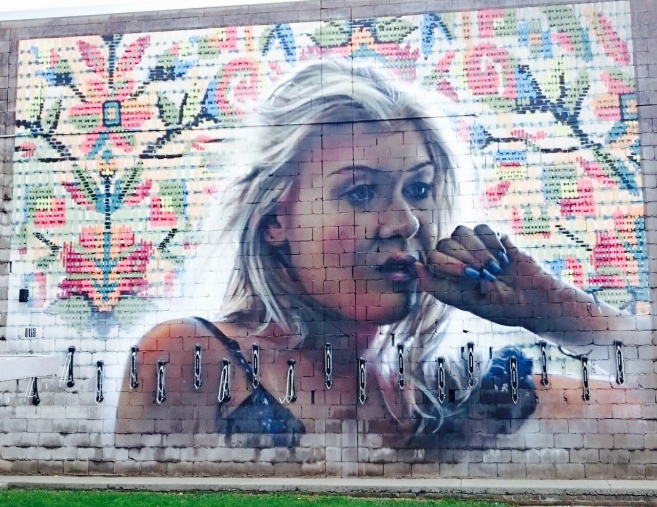 #mural by Instaguss #Brisbane #Australia #streetart #art #graffiti https://t.co/SGVWYRrHXH