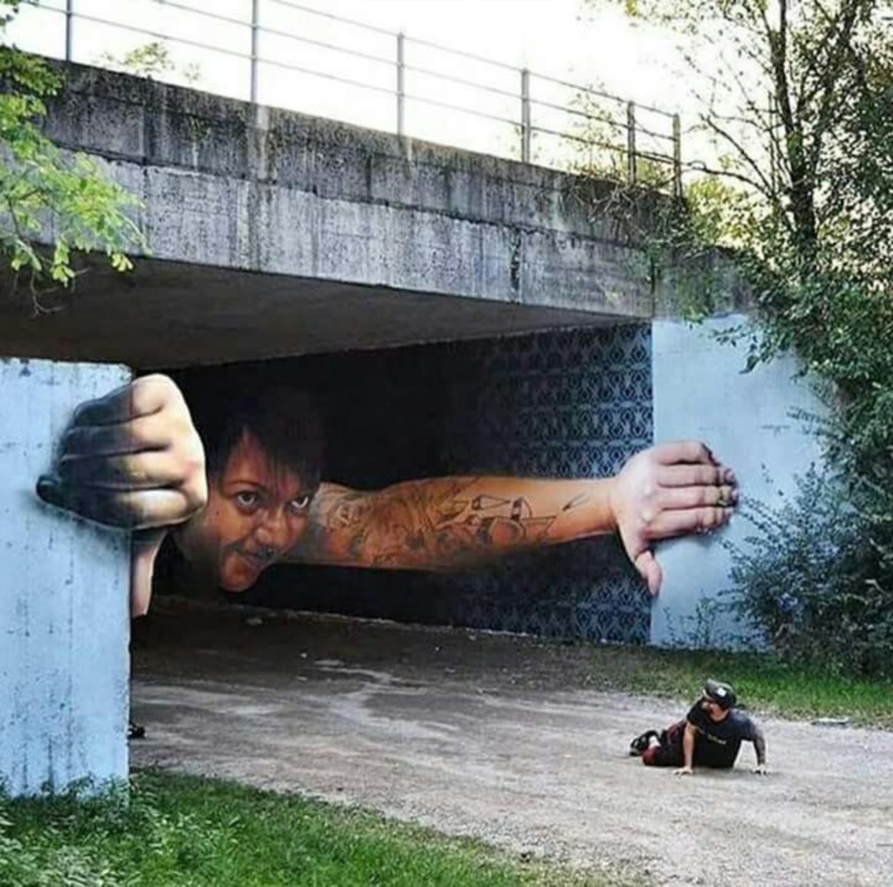 By Gman#streetart #mural #graffiti #art https://t.co/J2zzWyAIwN