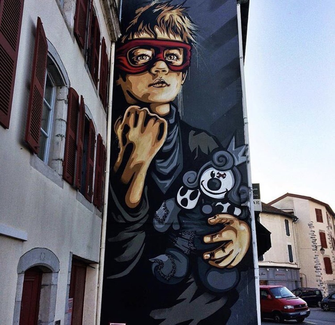 New mural by RNST #StreetArt #mural #graffiti #art https://t.co/Q8sht6TBpr