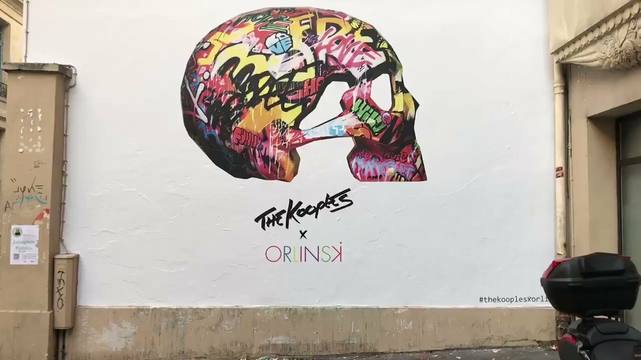 Mur « Skull » #thekooplesxorlinski57 rue des archives, #Paris 🇫🇷 (pendant 5 jours).#streetart #thekooples #popart #graffiti #parisien https://t.co/poTJ8The6e
