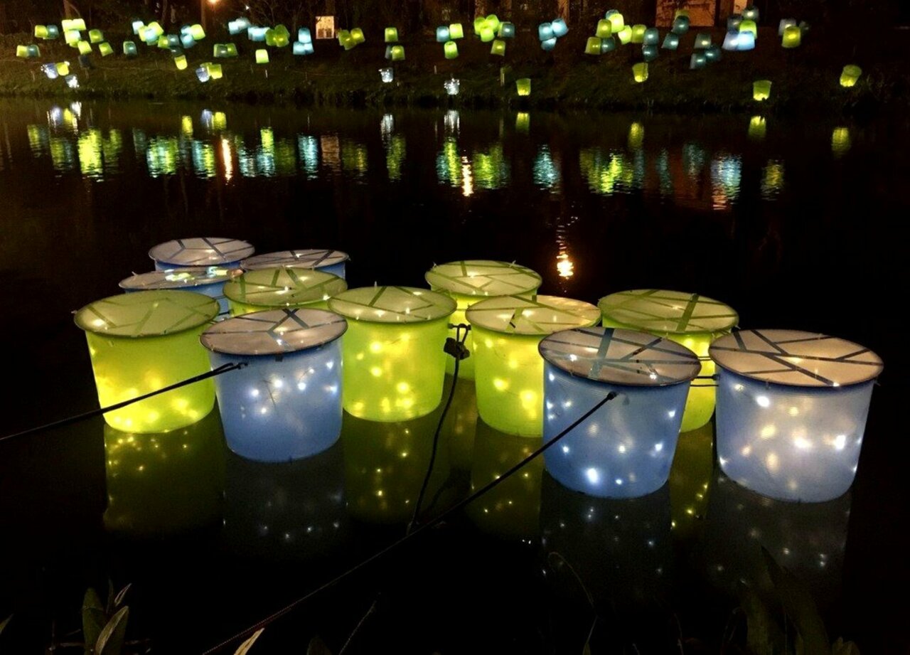 Featuring the theme of "Rendezvous" this year, the Yuejin #Lantern #Festival 2018 in Tainan, Taiwan integrates light art with local scenery and creates a unique artistic #ambience. Once a year, let's meet in Yanshui! #lightart #light #nightview #Taiwan #NewYear #travel #trip https://t.co/gnZdQOIfCJ