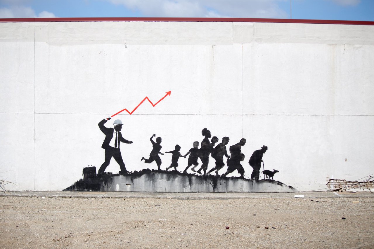 Banksy on Coney Island Avenue in New York City #streetart #art #graffiti #mural https://t.co/6wjGGshL8W
